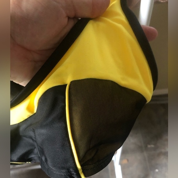 3/$30 - ROOTS bikini top - Picture 5 of 5